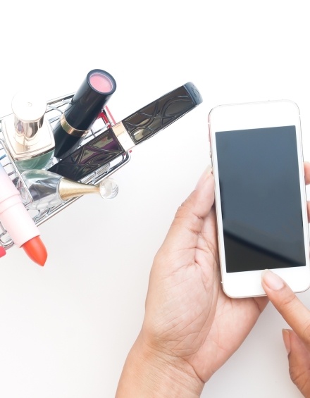 Too good to be true? How to spot a counterfeit cosmetic online