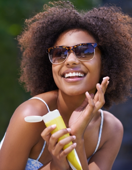 Dr Anjali Mahto: How Much Sunscreen Should You Apply?